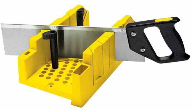 Stanley 1 20 600 Verstekbak Kunststof Met Kapzaag 220mm